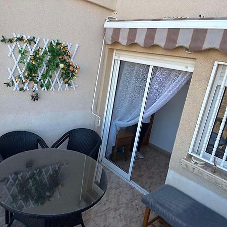 Apartament Mariha Torrevieja Eksteriør bilde